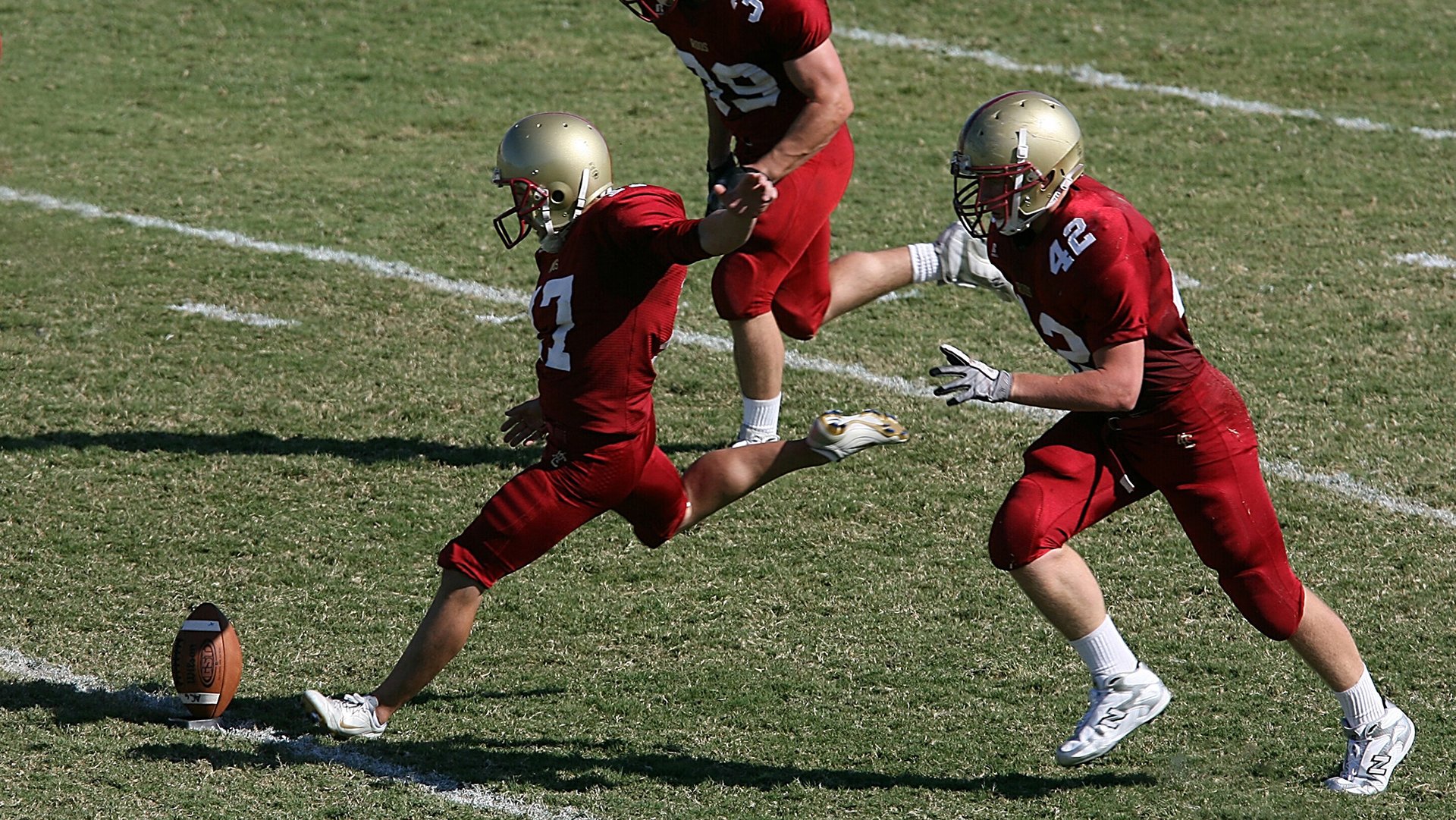 爱游戏在线登录入口-青训系统引入自评报告制度培养球员反思能力与职业意识，青训个人训练